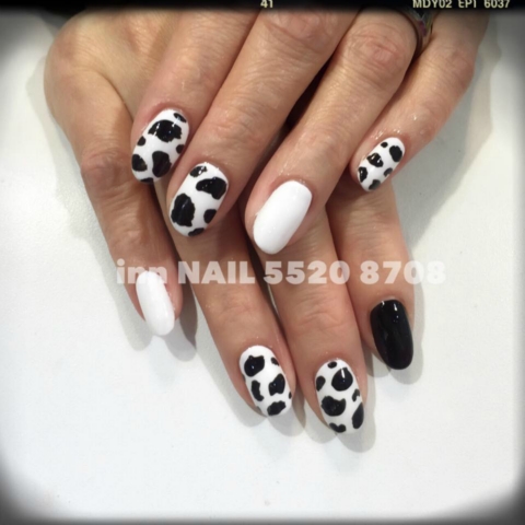inn NAIL