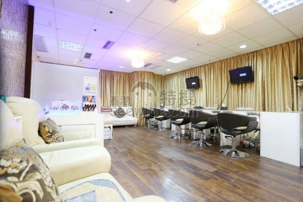 Gorgeous Nail (銅鑼灣店) - Professional  Shop in 香港島 | BookFun