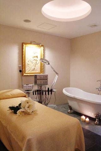 (已結業)Glamour Beauty 唯美 - Professional 按摩 Shop in 香港島 | BookFun