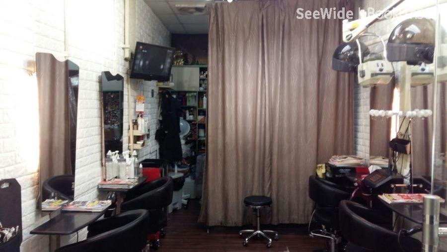 Hair creation salon