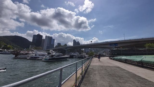 鴨脷洲海濱長廊