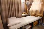 ROYAL BEAUTY.FOOT MASSAGE