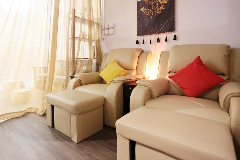 Pink Health Beauty Massage