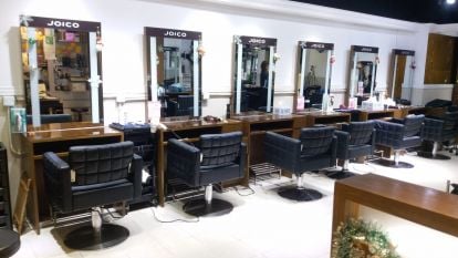 Salon CW