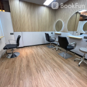 LaLa Hair (尖沙咀分店)