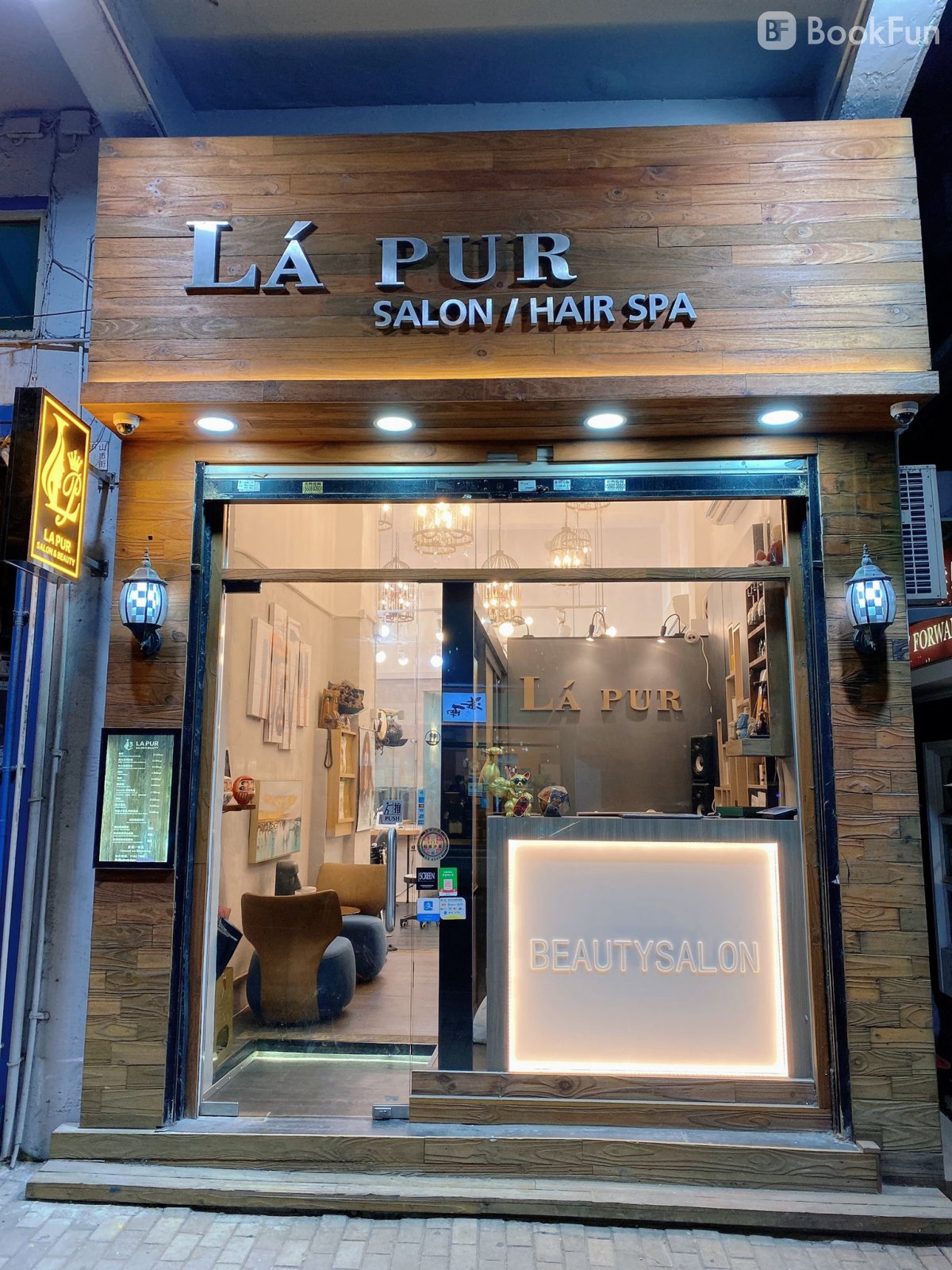 Lá Pur Salon