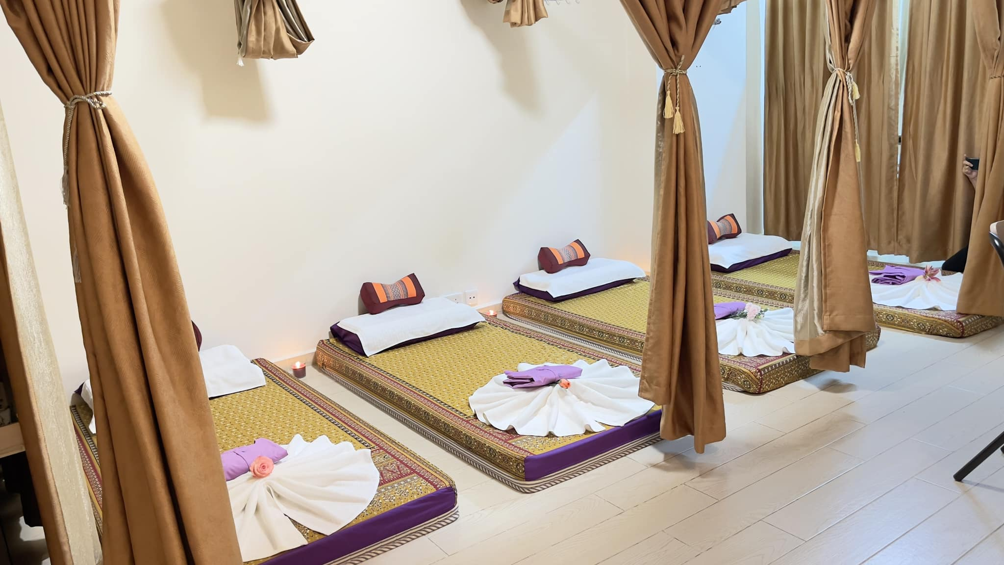 九龍 按摩 | Chareeya Thai Massage - 專業服務 | BookFun