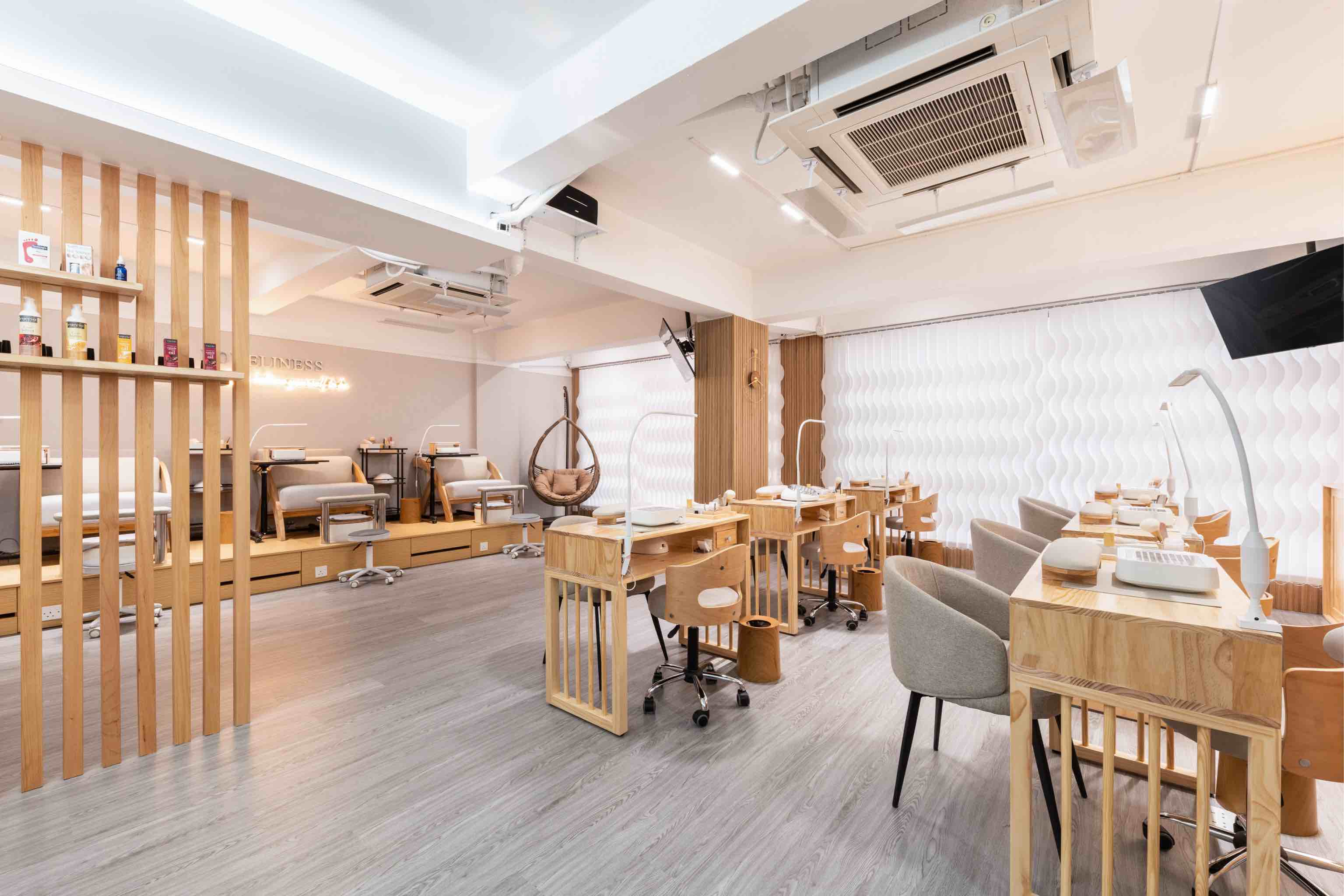 LUXE Beauty & Nail (TST)