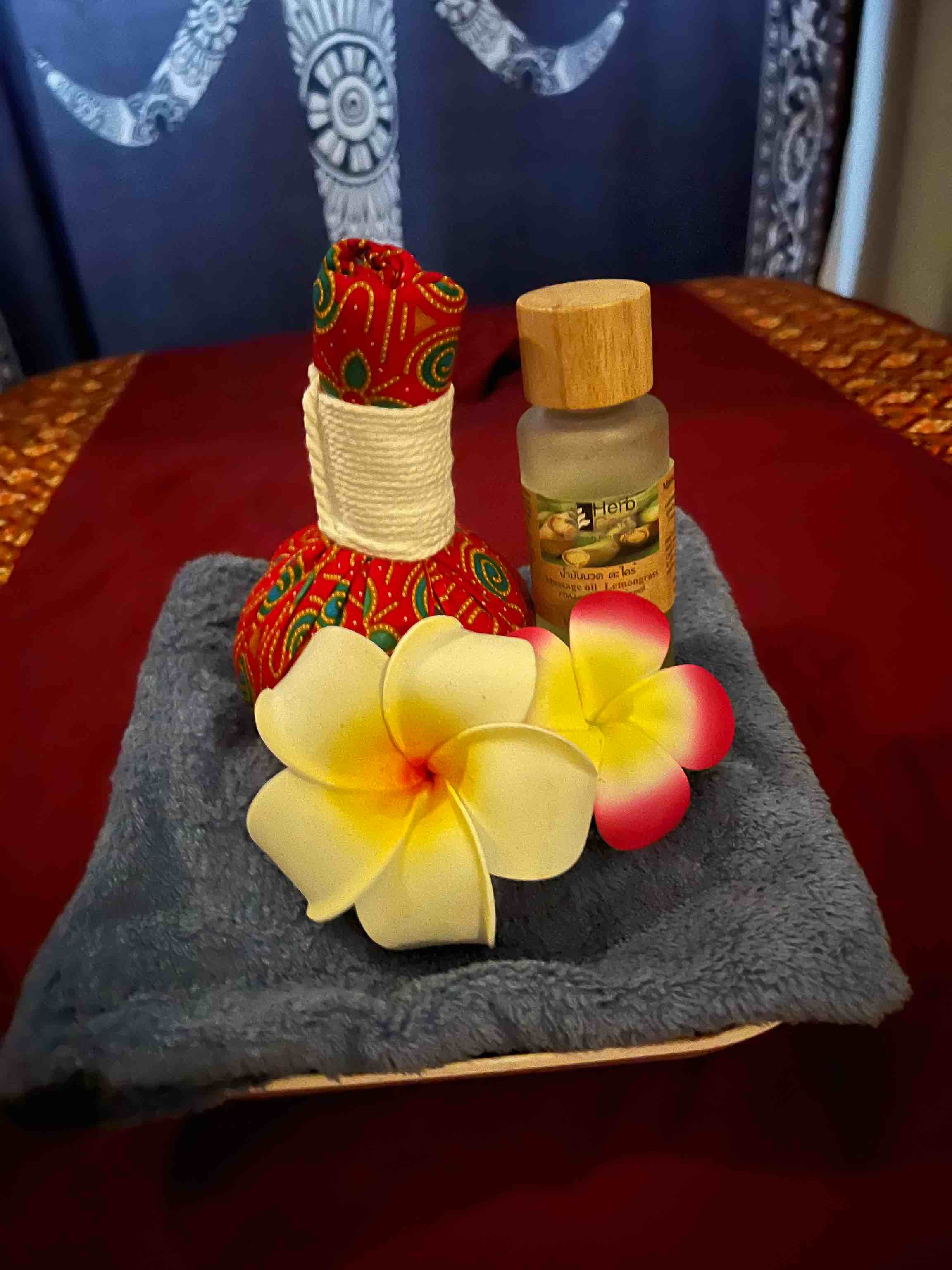 quality On On Beauty & Thai Massage (獅子石道) - Professional 美容 Shop in 九龍 | BookFun