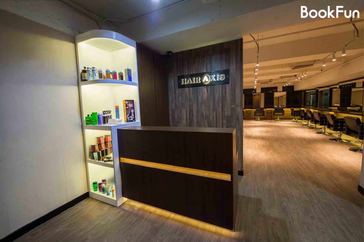 Hair Axis is a leading hair salon with hair health as its core. We commit to providing our best service, professional hair care equipment and products. Our transparent single-time charging model allows you to select from a full range of treatments.