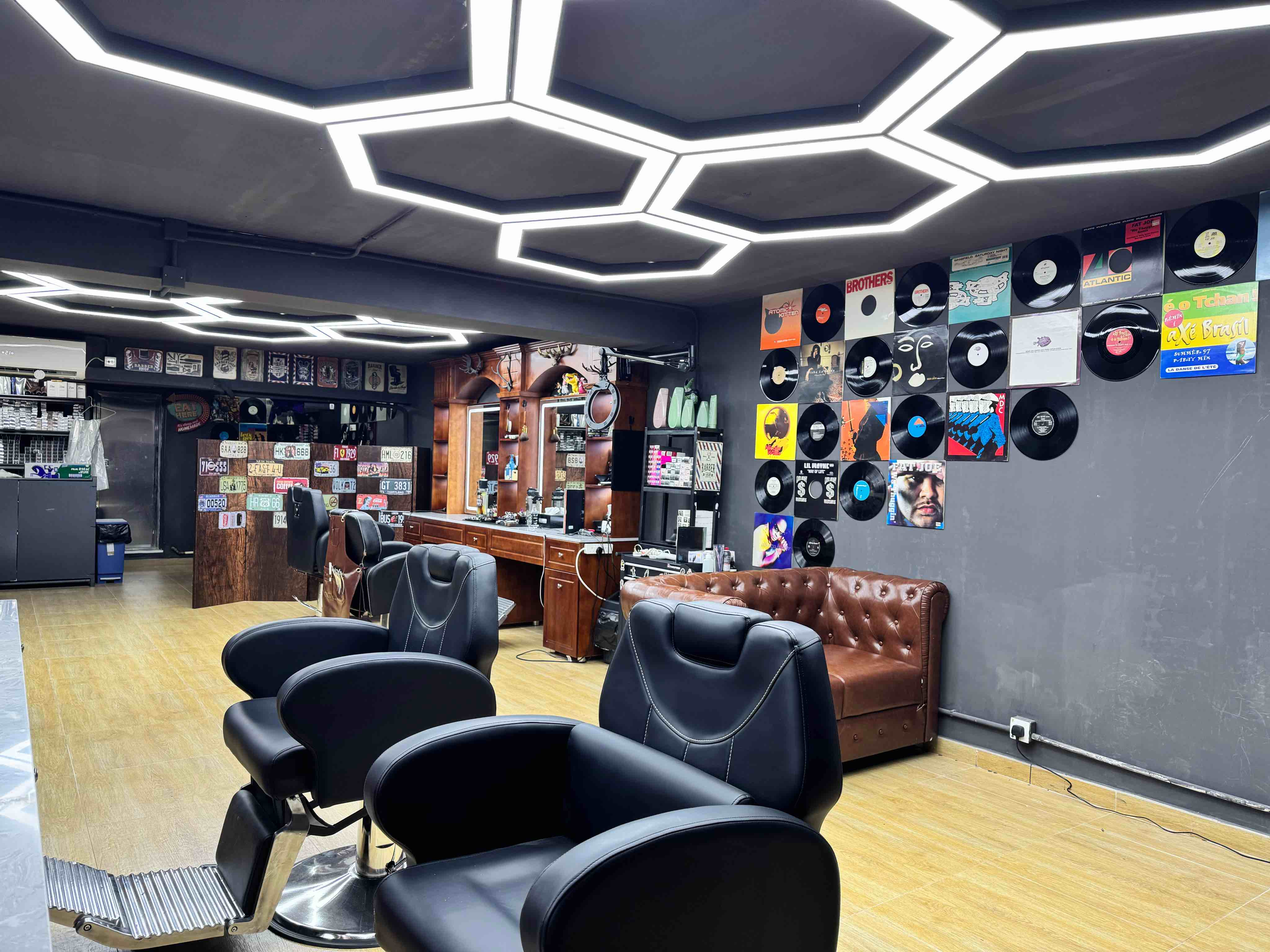 新界 髮型屋 | Section Hair - 專業服務 | BookFun