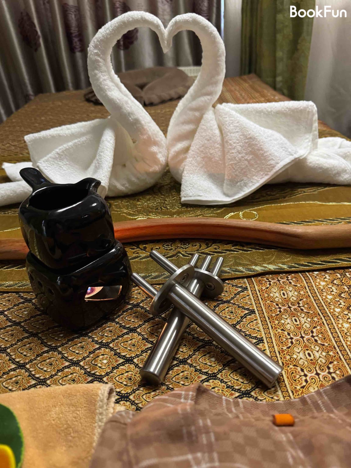 專業 九龍 按摩 - 泰式草球按摩 - Sabaidee Thai Massage & Beauty | BookFun