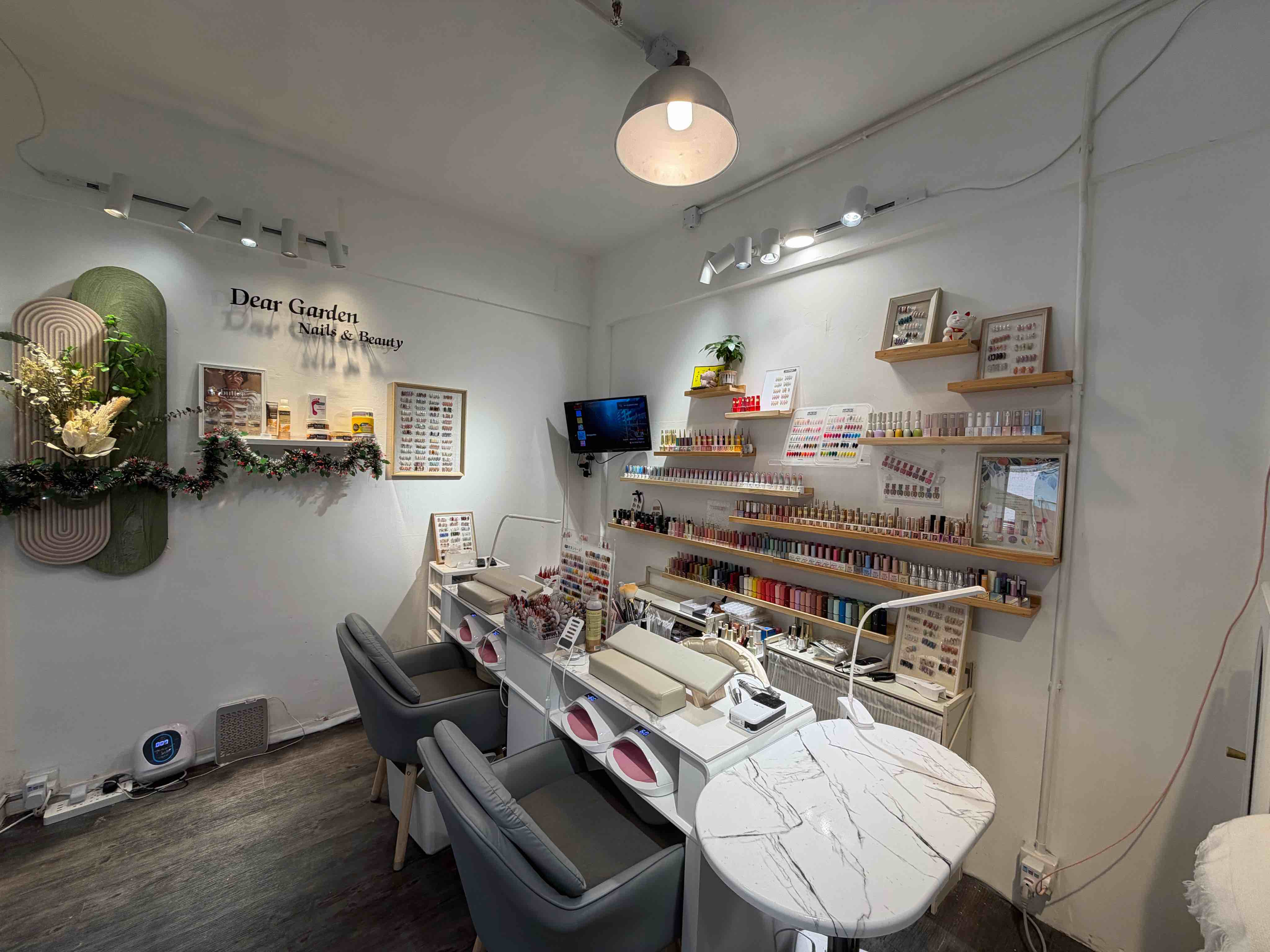 Dear Garden. Nails beauty - Professional 美甲 Shop in 九龍 | BookFun